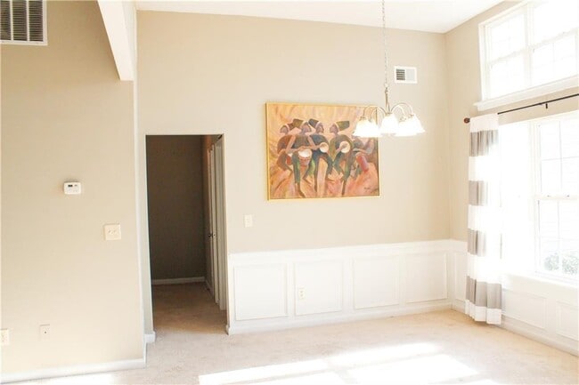 Foto del edificio - 4445 Scotland Ct SW