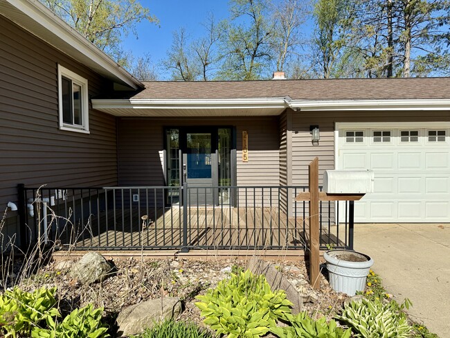 Deck - 2105 Parrish St