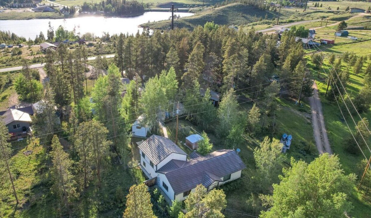Building Photo - Renovated Grand Lake Home - Coming Soon