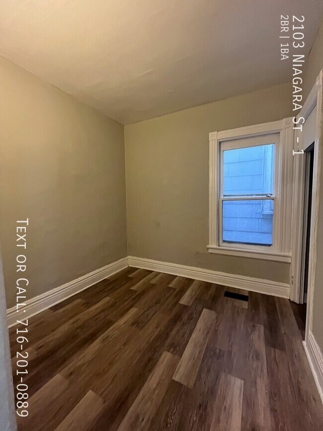 Foto del edificio - 2103 Niagara St