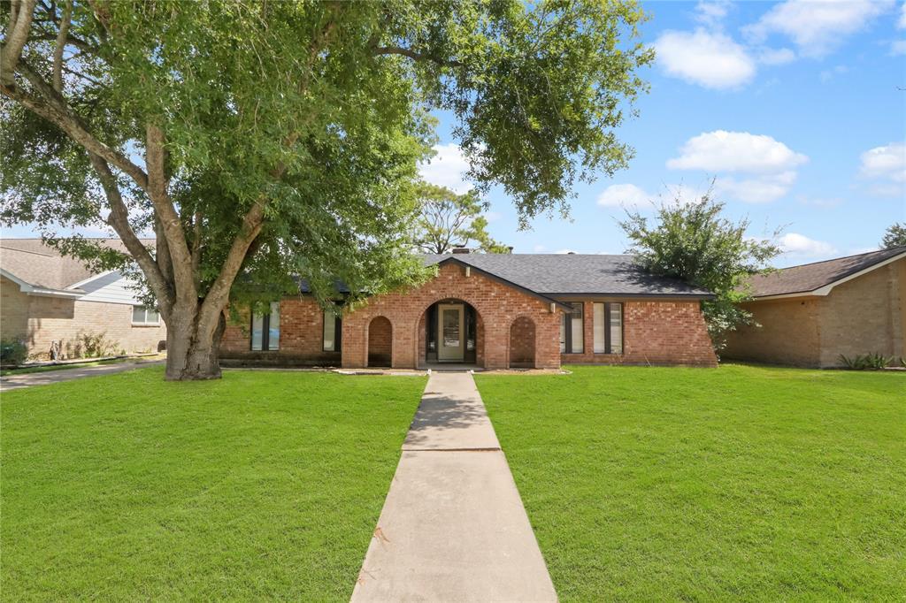 Primary Photo - 2403 Creek Meadows Dr