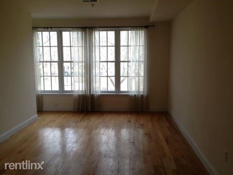Building Photo - 2 br, 1 bath  - 402 9th St Apt 3J