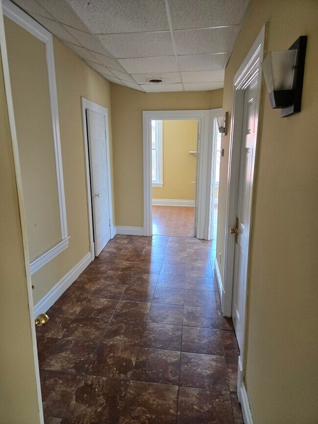 Foto del edificio - 222 Pleasant St