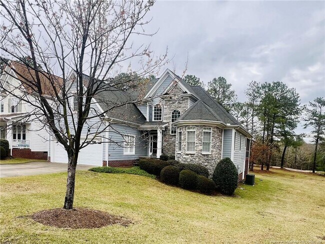 Foto del edificio - 96 Lamplighter Way