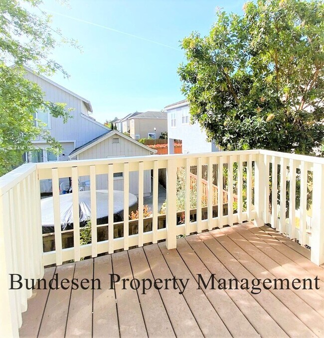 Foto del edificio - 747 Fresno Ave