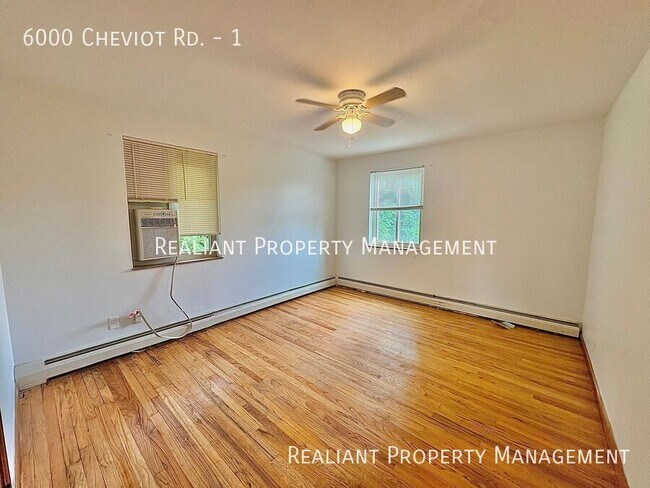 Foto del edificio - 6000 Cheviot Rd