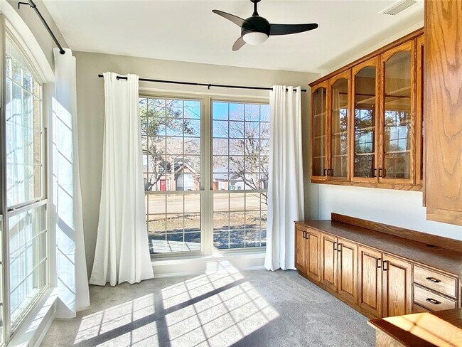 Foto del edificio - 2432 College Pkwy