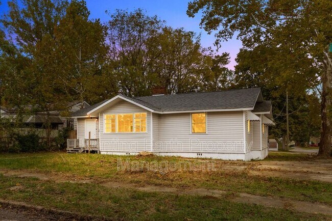 Foto del edificio - 1893 Princeton Ct SW