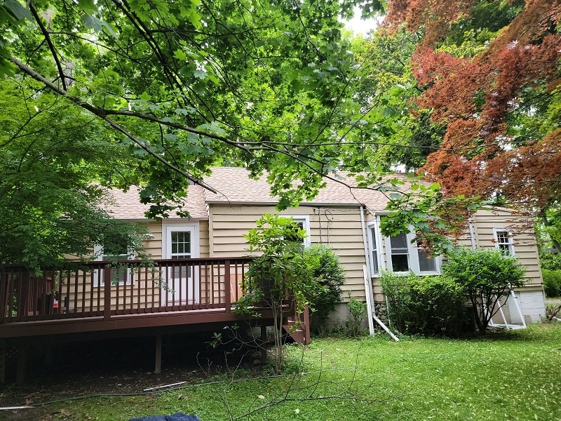 Building Photo - 64 Chestnut Ridge Rd