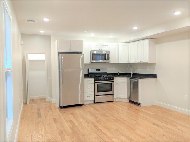 Foto del edificio - 44 Cogswell Ave