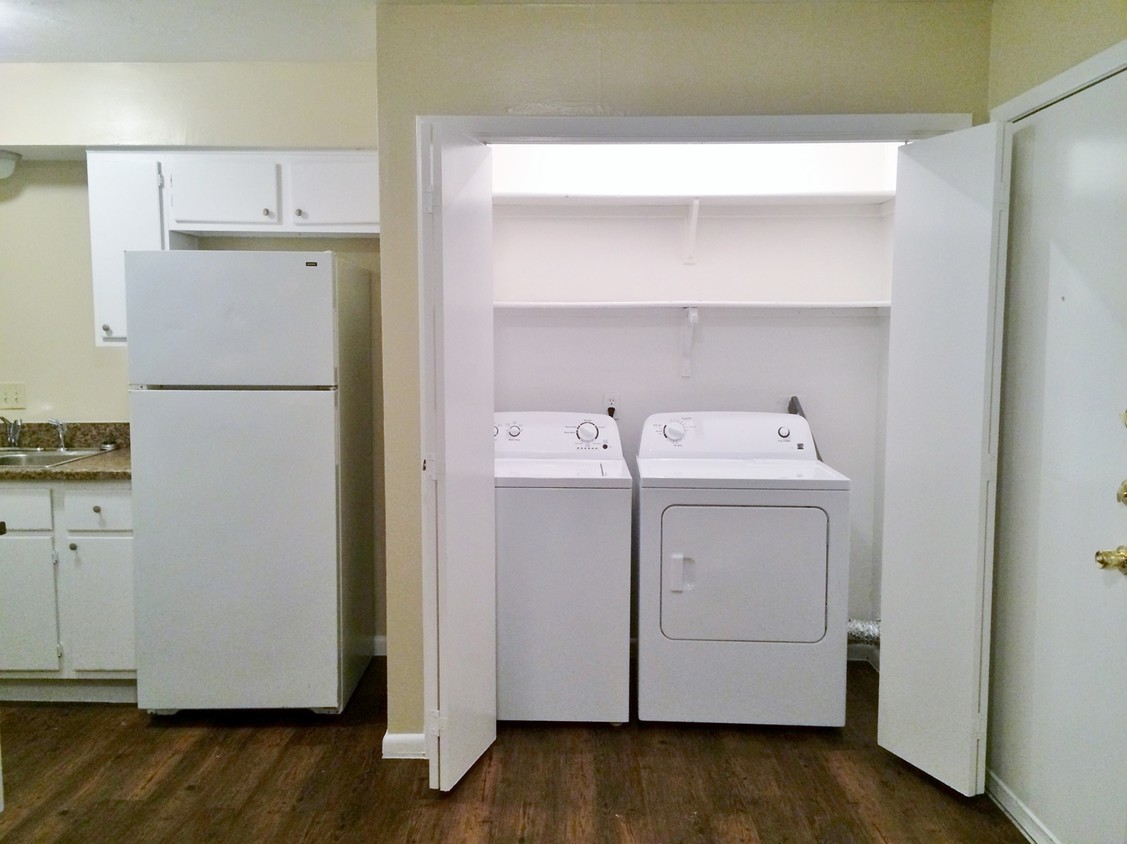 Interior Photo - Woodcreek Townhomes