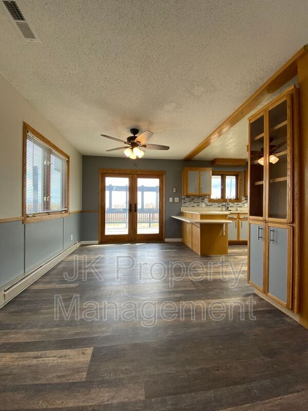 Foto del edificio - 23 Windsor Ln