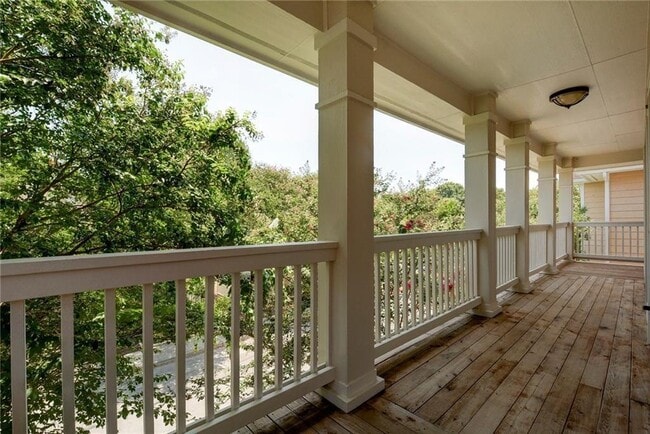 Foto del edificio - 2614 Kinney Oaks Ct