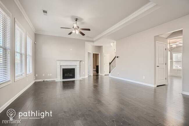 Foto del edificio - 5 br, 3 bath House - 2906 Cove View Court ...