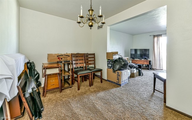 Building Photo - 2 br, 1 bath Townhome - 1121 Morrelle Ave