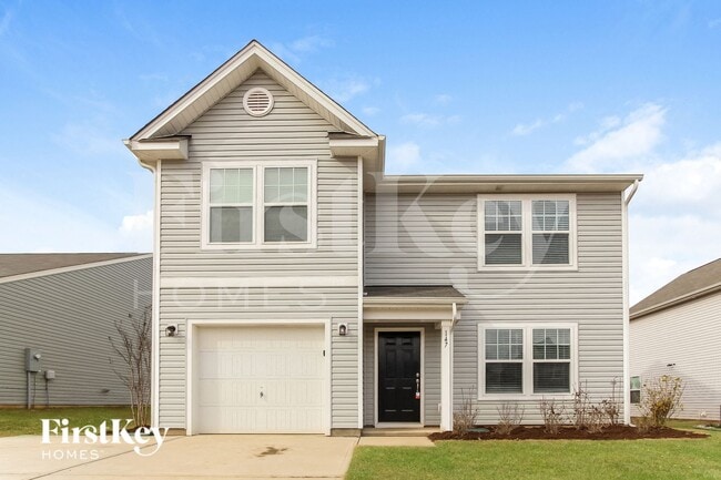 Building Photo - 147 Hidden Lakes Rd