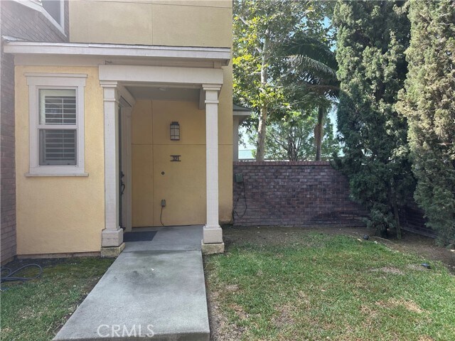 Foto del edificio - 321 S Glendora Ave