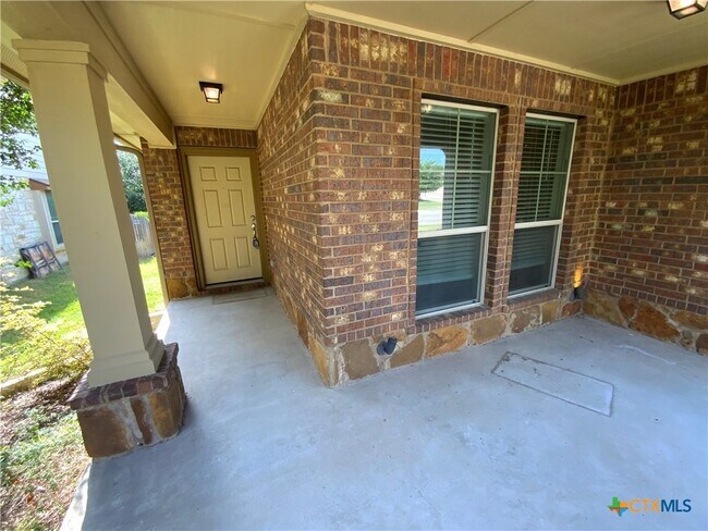 Building Photo - 5911 Hopkins Dr