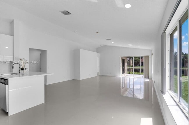Building Photo - 4366 Mahogany Ridge Dr