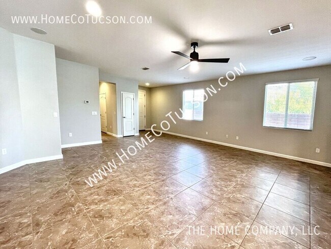 Building Photo - 12860 N Camino Vieja Rancheria