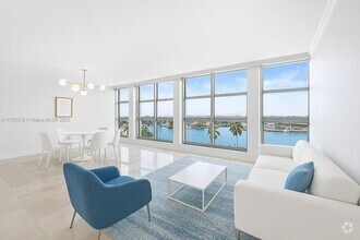 Building Photo - 5055 Collins Ave