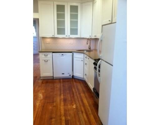 Primary Photo - 29 Myrtle St