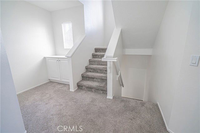 Building Photo - 27108 Westview Ln