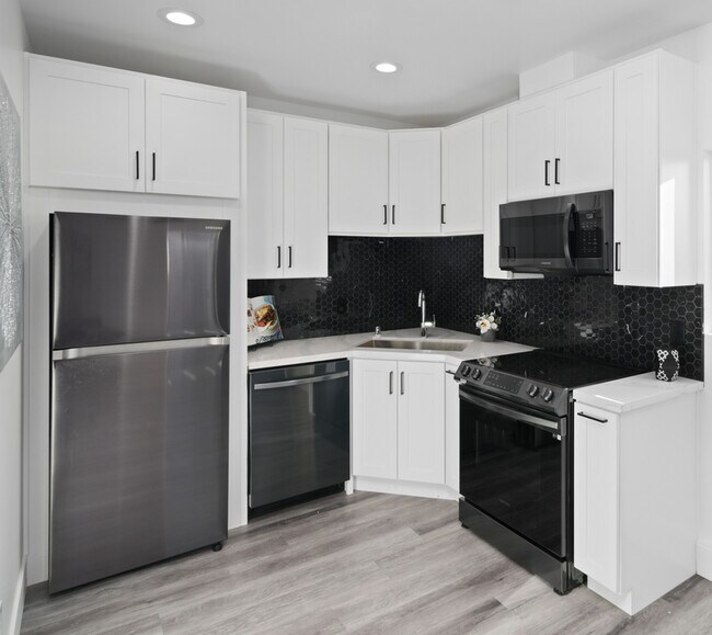 Building Photo - 4683 49th St