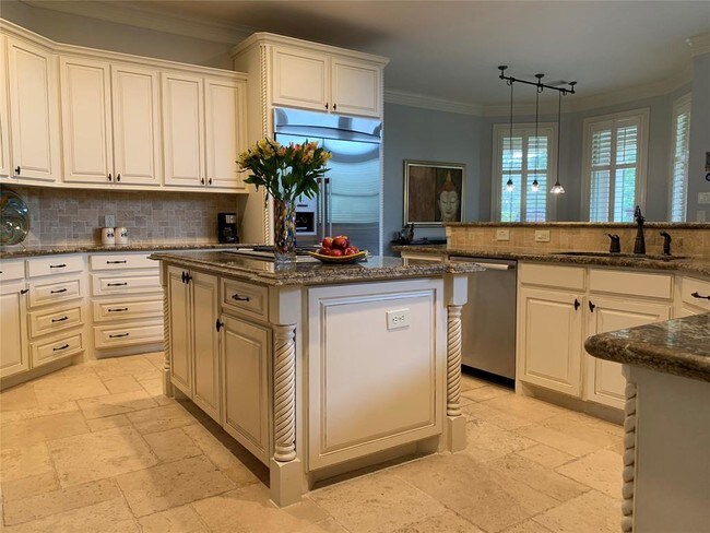 Foto del edificio - 26126 Kingsgate Ln