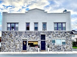 Building Photo - 19 Morris Ave