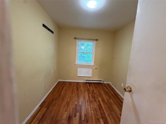 Foto del edificio - 4335 223rd Street