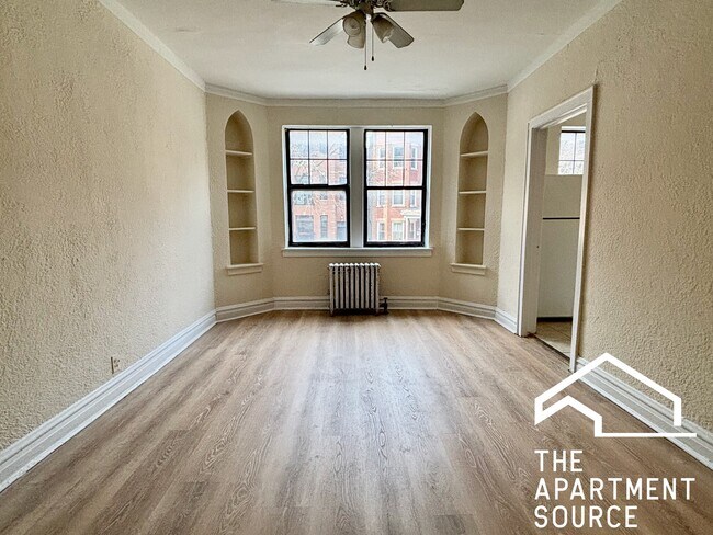 Foto del edificio - 4831 N Damen Ave
