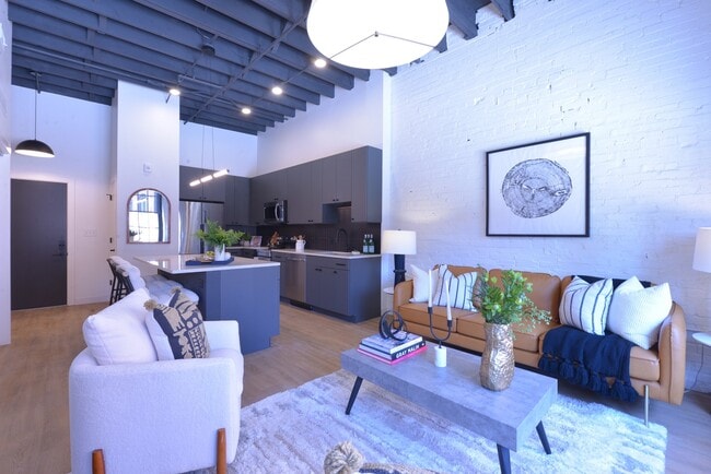 Building Photo - The Koken on Ohio