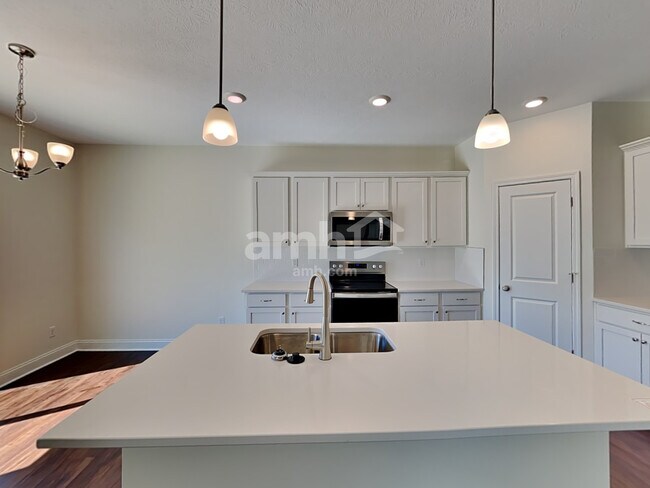 Foto del edificio - 8081 Minnow Trl