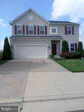 Building Photo - 9309 Birch Cliff Drive