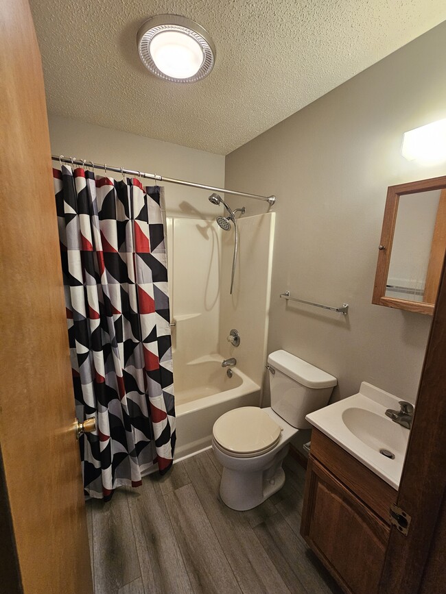 Unit 11 - Bathroom - 215 N 3rd St