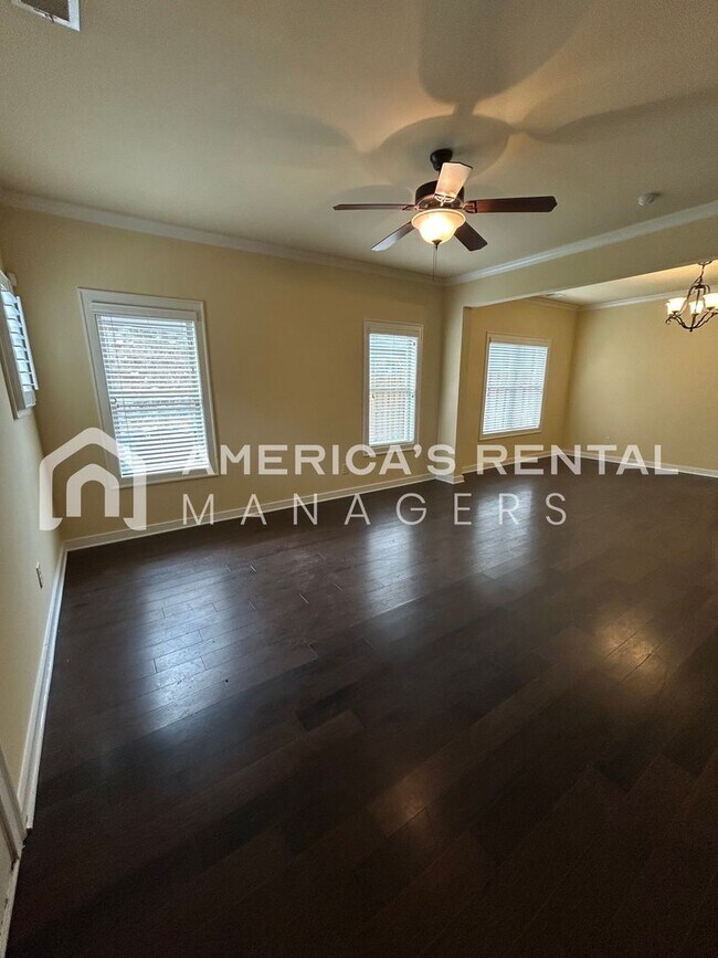 Foto del edificio - DEPOSIT PENDING! Home in Hoover!!! View with 48 Hours Notice!