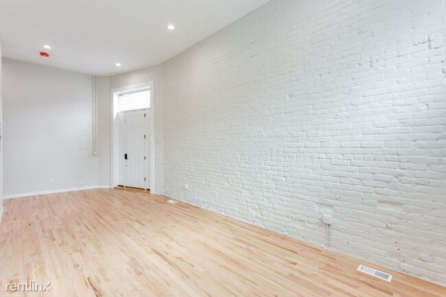 Foto del edificio - 2 br, 1 bath Condo - 1234 E Colfax Ave