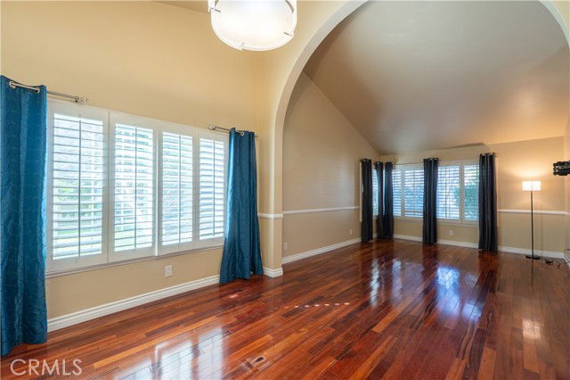 Building Photo - 23640 Vía Calma