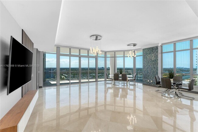 Foto del edificio - 3535 S Ocean Dr