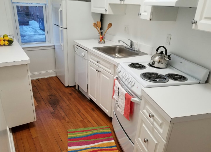 Primary Photo - 19 Green St