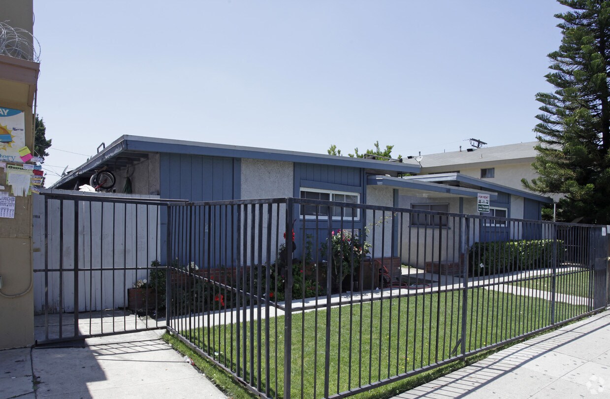 Primary Photo - 611 N Olive St