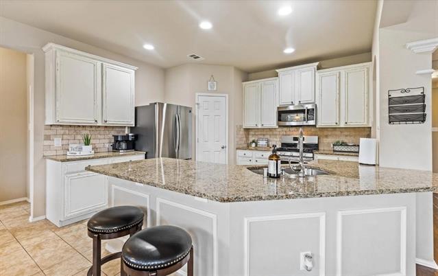 Foto del edificio - 5200 Birchwood Dr