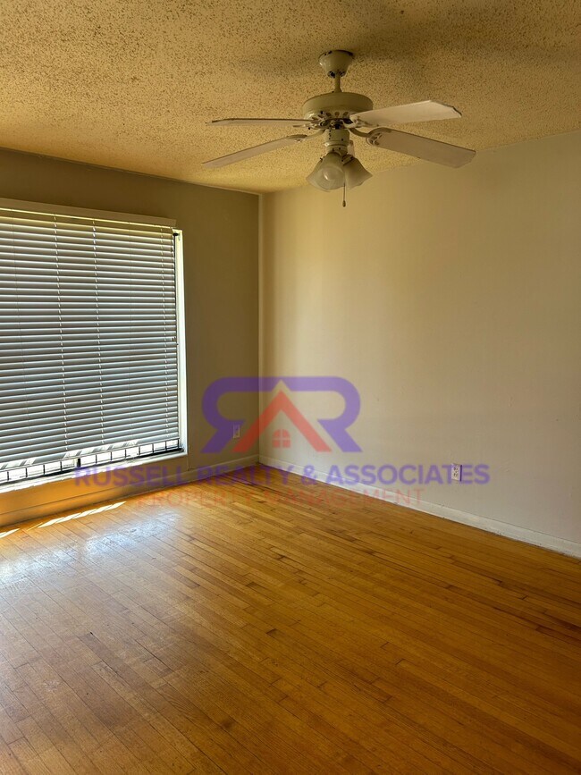 Foto del edificio - 3110 Patton Ct
