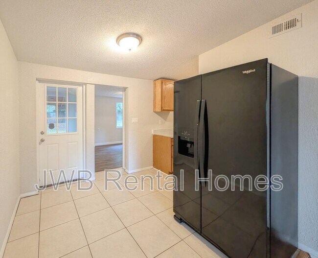 Foto del edificio - 5814 W Legrande St