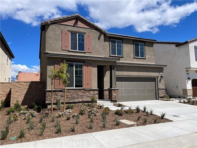 Primary Photo - 360 N Lily Dr