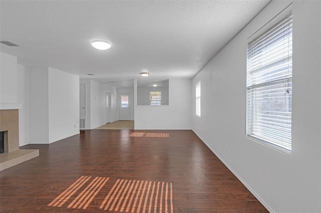 Foto del edificio - 4001 Country Ln