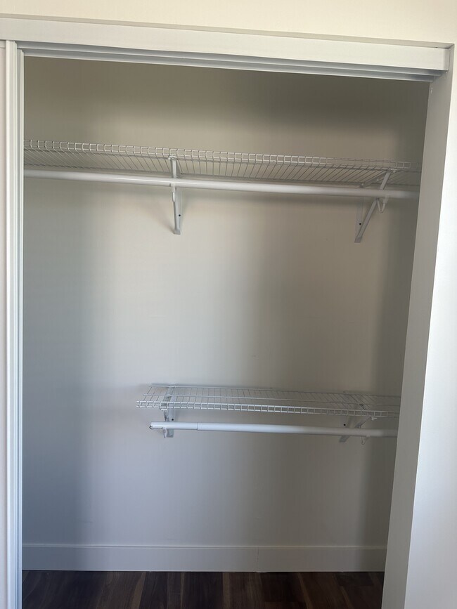 Closet - 7333 Kraft Ave