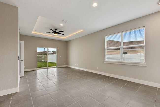 Building Photo - BRAND DUPLEX! Modern, energy efficient hom...