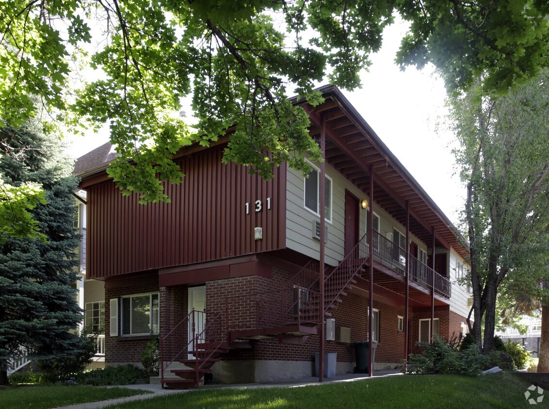 Foto principal - 131 S Mcclelland St